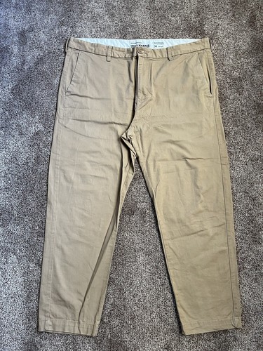 Giordano Men's Into Khakis Slim Tapered 