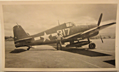 1943-1945 GRUMMAN F6F HELLCAT ''R17''. Man next to plane, b&w photo 4 3/8  x 2 5/8