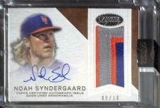 2016 Topps Dynasty Patch Autograph #APNS5 Noah Syndergaard No 9 of 10