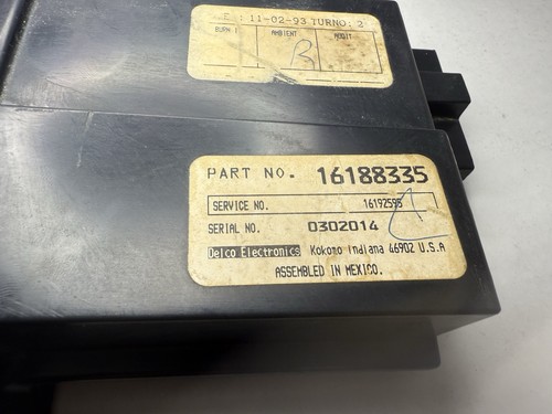 88-94 GMC Chevrolet Suburban Digital Climate Control AC MAX Button OEM - Picture 4 of 7