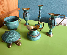 Vintage Messing Set aus Indien &ndash; Gr&uuml;ner Veroneser Patina / Gr&uuml;nspan Look