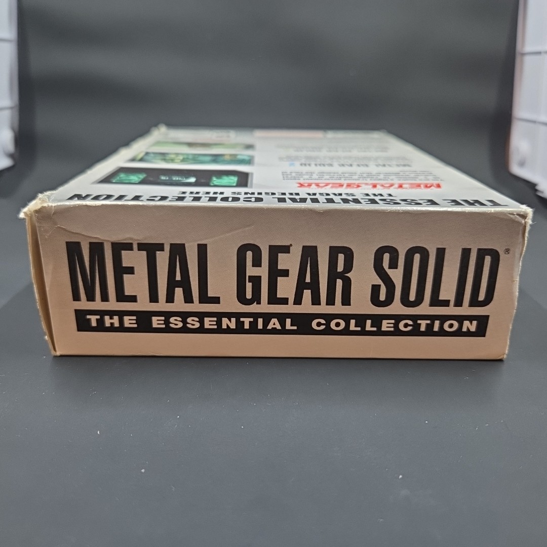 Metal Gear Solid: The Essential Collection (Sony PlayStation 2, 2008) Complete thumbnail 19