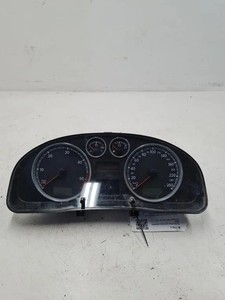 VW PASSAT B7 ALLTRACK 365 Kombiinstrument 3B0920827A 1.90 Diesel 2001 33280012