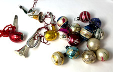 VINTAGE CHRISTMAS TREE DECORATIONS MERCURY OLD BAUBLES GLASS PAINTED PIPE 