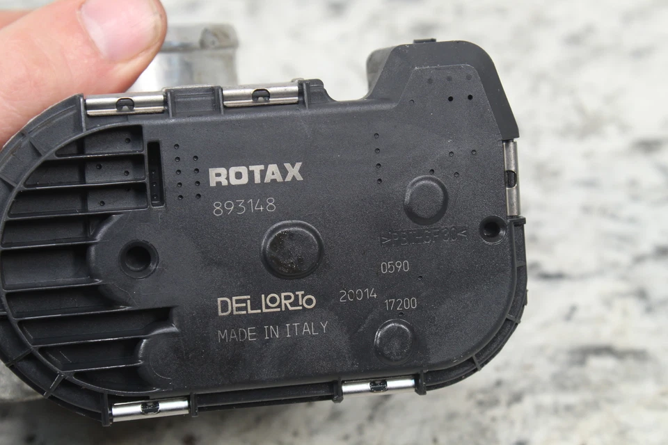 Ski-Doo Grand Touring 600 Sport Ace 2018 carrocería del acelerador 420893148 Foto 2 de 4