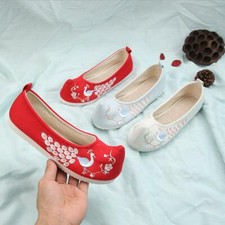 Chinese Old Beijing Ancient Women Embroidered Cloth Shoes Hanfu Dance Shoes