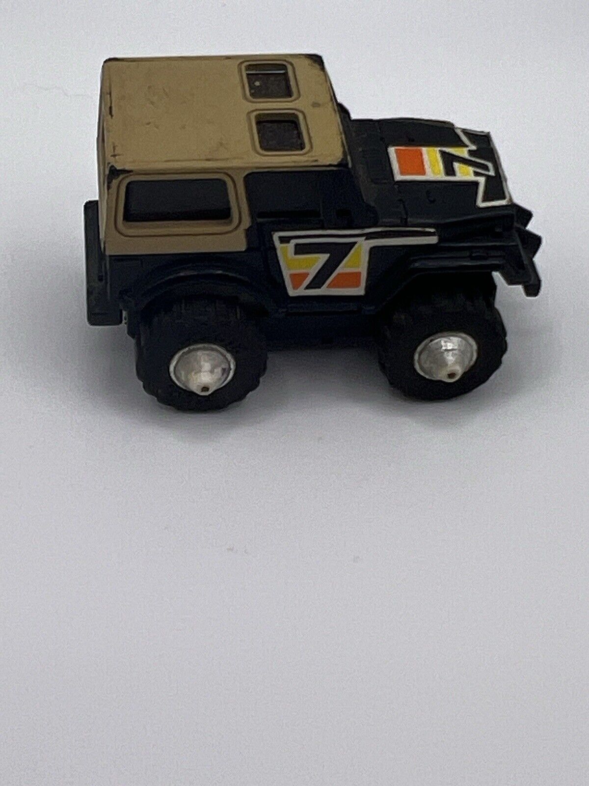 Foto 6 di 7
