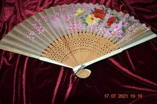 Painted Hand Roses Fan w/Celluloid frame 1950's - wood  silk Japan ISCO 1 