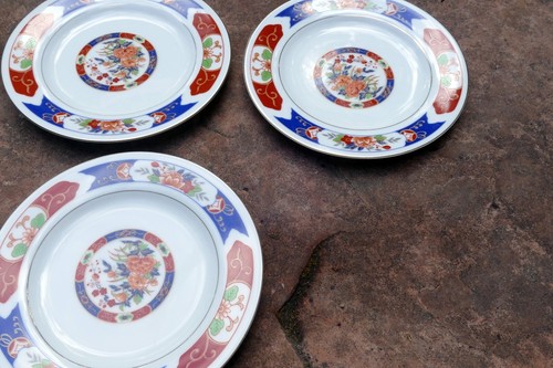 7 TTC China 6.2" Round Desert Plate Gold trim TTN1 Red-Blue Floral made in Japan - Picture 5 of 10