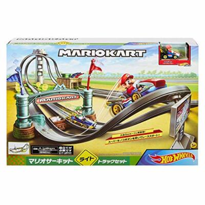 Hot Wheels Go Kart 3台セット Amazon.com: Hot Wheels Mario Kart Vehicle 3-Pack Set of Toy