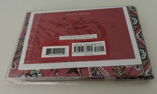 Vera Bradley Pocket Photo Album 4x6 Brag Book Paisley New - Picture 2 of 2