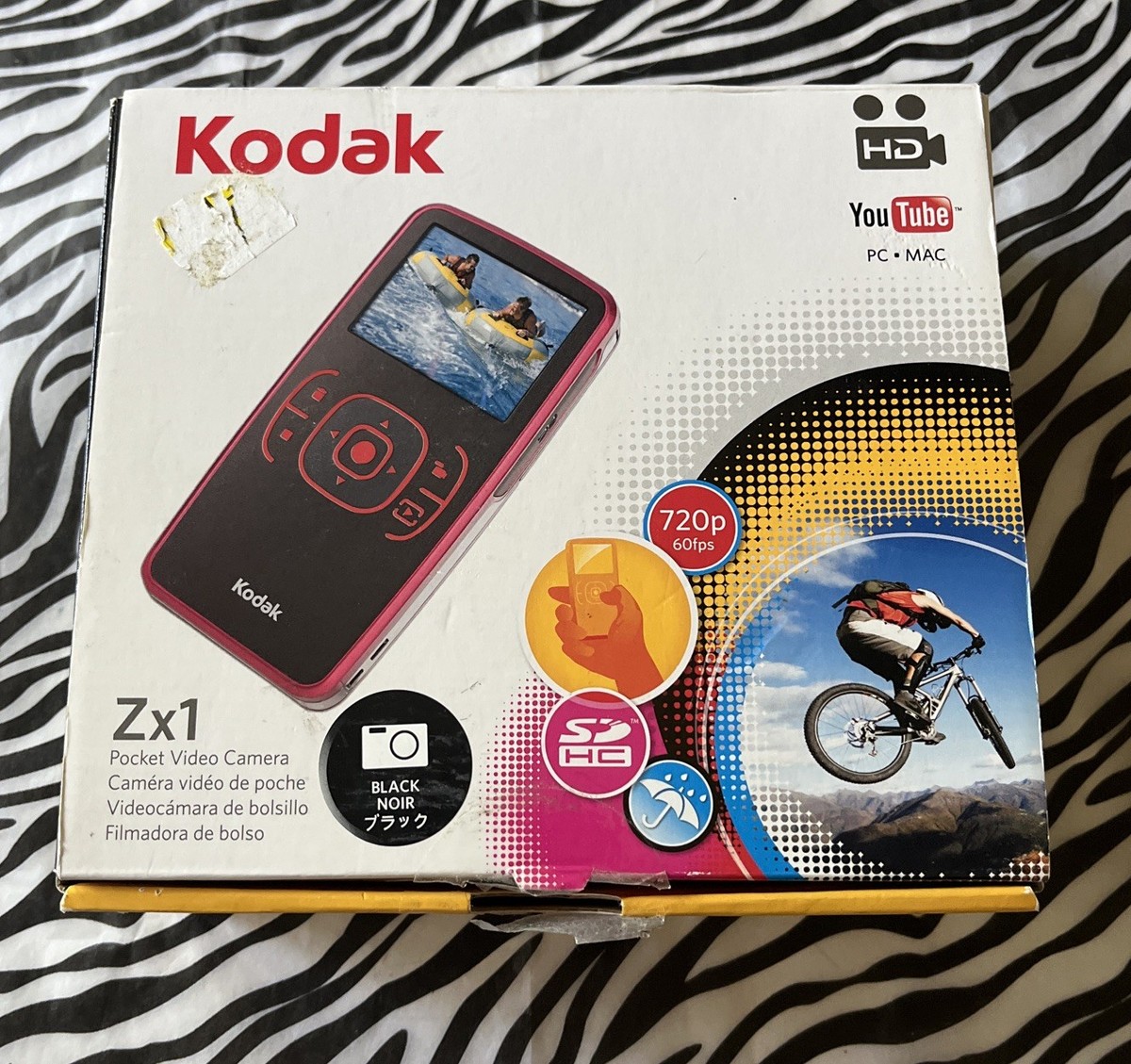 KODAK Zx1 Pocket Video Camera HD 720p Black - WeatherResistant