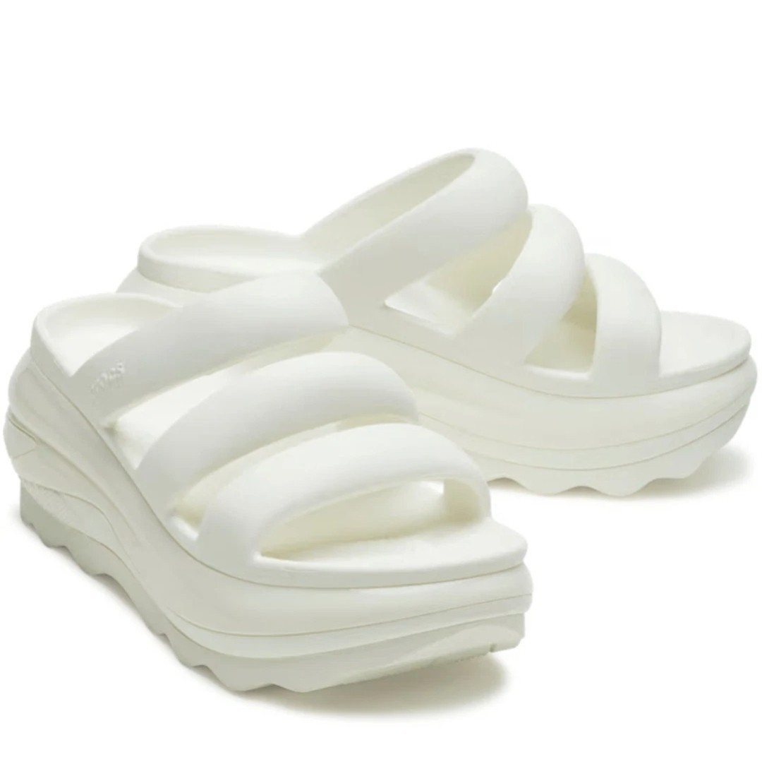 【新品未使用品】crocs MEGA CRUSH TRIPLE STRAP Mega Crush Triple Strap - Crocs