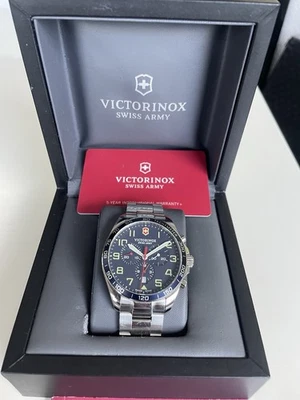 Victorinox 241854 Fieldforce Chronograph Herrenuhr, 42mm.10ATM - Bild 1 von 4