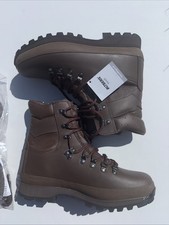 British Army Issue ALTBERG DEFENDER HIGH LIABILITY COMBAT BOOTS UK 8L BROWN BNWT