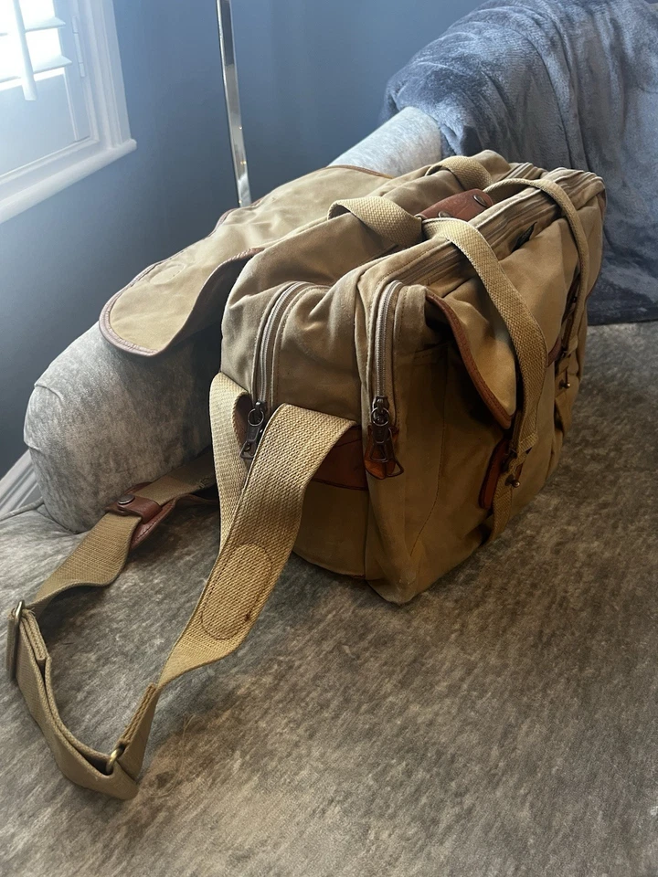 Billingham 445 Camera Bag – Canvas & Leather – Vintage Classic Adventure Bag - Image 3 of 4