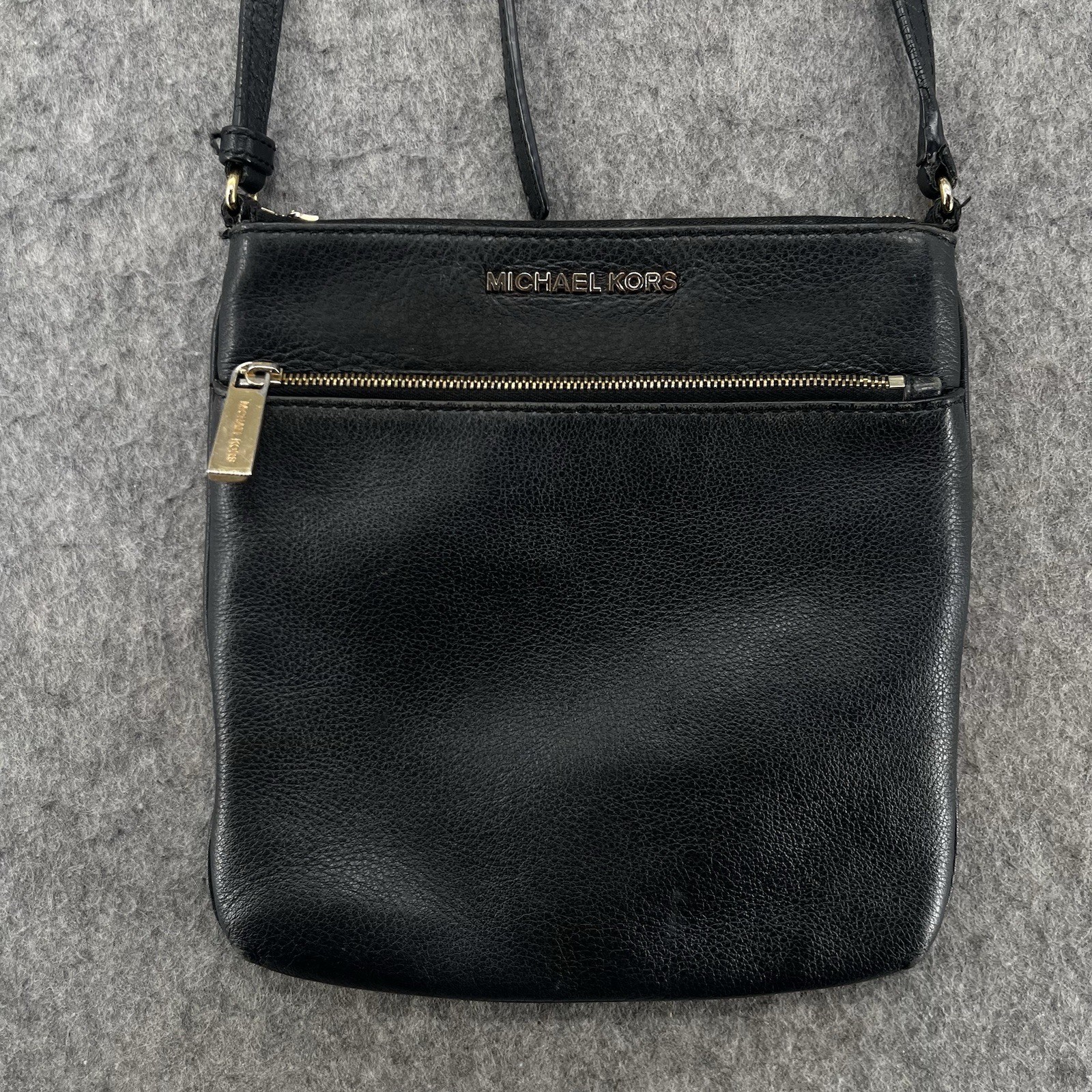 Michael Kors Black Riley Small Flat Leather Crossbody Purse *Flaws*
