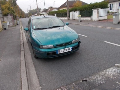 Alternateur FIAT BRAVO 1 46765837 1910 TD (75 CV) - Photo 1/4