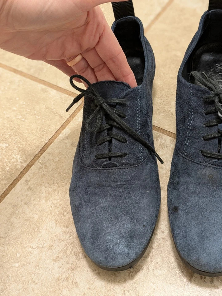 Zapatos M.Gemi para mujer 37,5 azul marino gamuza con cordones hechos en Italia tacón bajo Oxford Foto 4 de 4