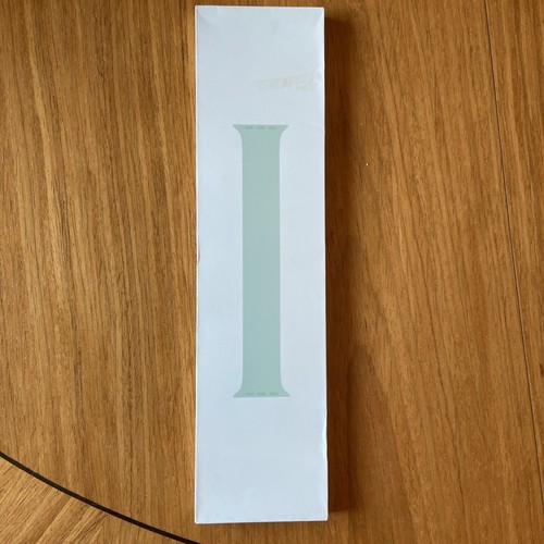Genuine Apple Watch 45mm Strap Mineral Green Solo Loop Silicone Fitted Band - Picture 1 of 4