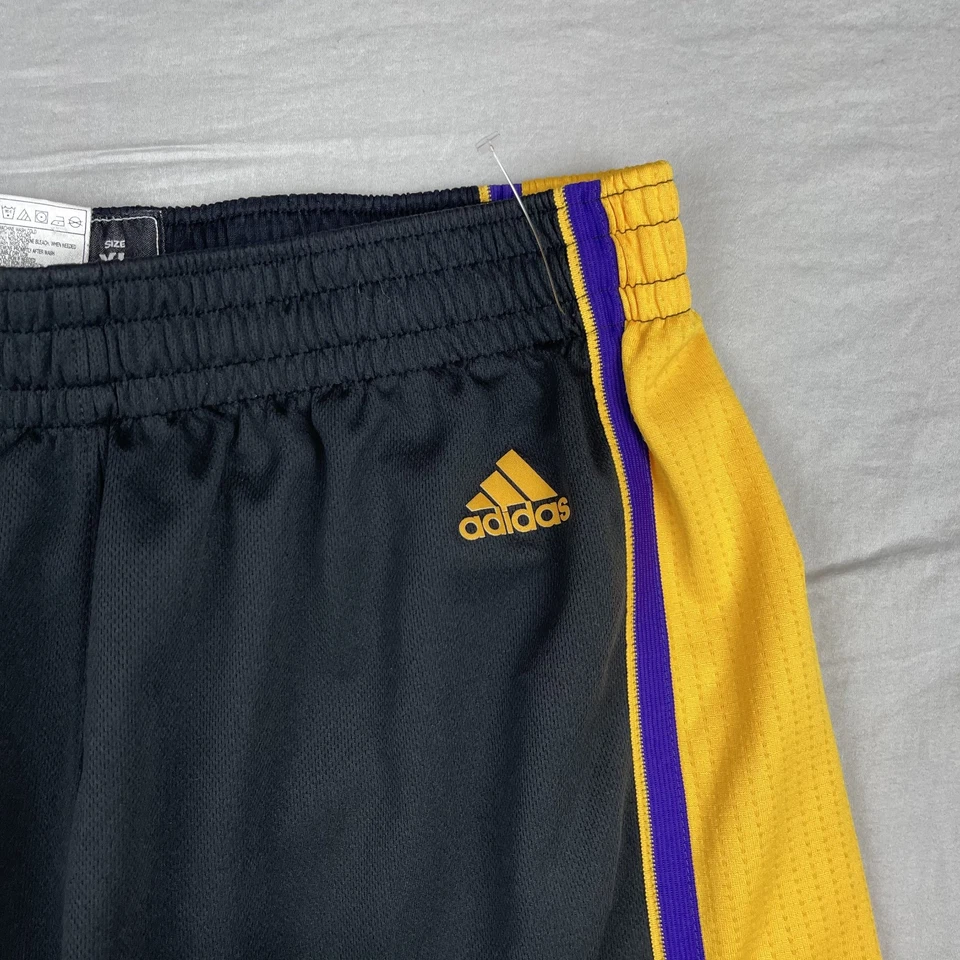 Pantalones Cortos Los Angeles Lakers Para Hombre Extra Grandes XL Adidas Hollywood Nights Kobe Raro Foto 4 de 4