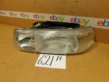 99 - 05 CHEVROLET TAHOE DRIVER Side Headlight Used front Lamp #621