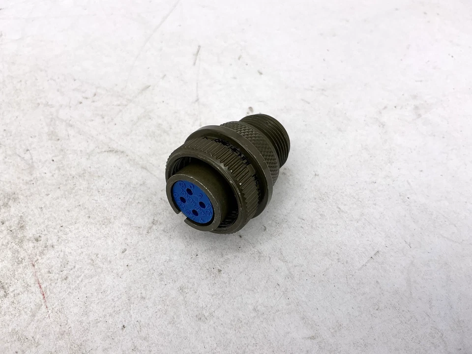 New Amphenol 97-3106A-14S-2S Circular Connector Plug 4-Pin U10-820066-02S - Image 3 of 4