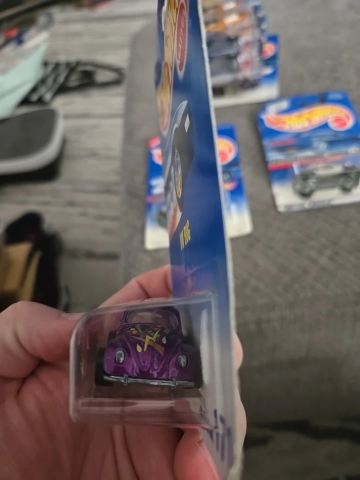 Chasis Hot Wheels VW Bug Beetle Volkswagen 1991 #171 púrpura 1988  Foto 3 de 4