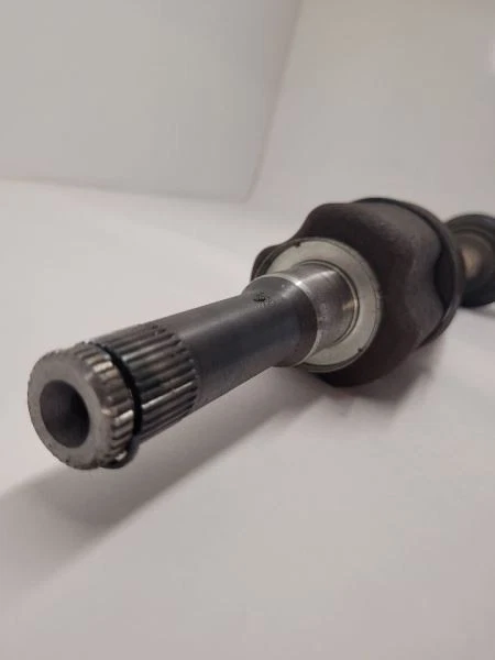 Eje izquierdo conductor delantero 2,5 L DV6Z3B437A Ford Transit Connect 2014-2020 Foto 3 de 4