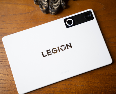 LENOVO LEGION Y700 Gen 5 Gaming Tablet PC 8.8