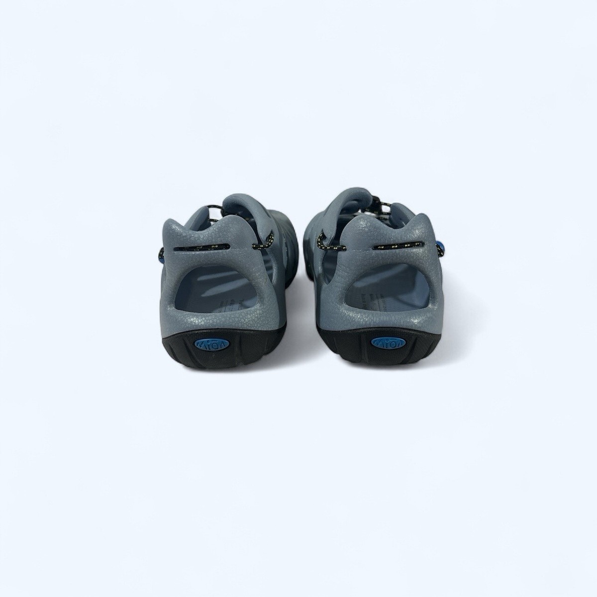 MION Slip On Gray Sandals Water Shoes Sz 8 Men display picture 1