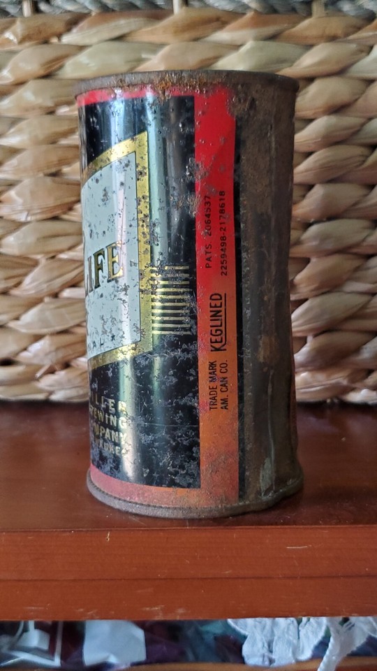 Miller HIGH LIFE 12 oz. flat top Beer Can Milwaukee, Wisconsin