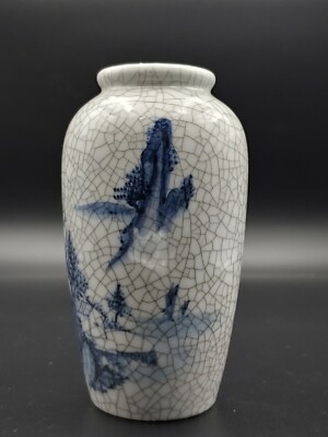 哥釉花生 哥釉青花瓷山居水岸图赏瓶Chinese Ge Glazed Blue And White Porcelain