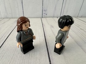 Lego # 4738 ~ Harry Potter Hagrid's Hut w/ Minifigs ~ No Instruction Manual