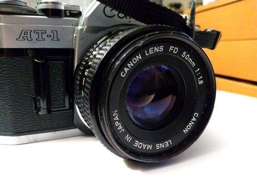 CANON AT-1 SLR 35mm Film Camera with 50mm f/1.8 Canon S.C. Lens - Picture 9 of 9