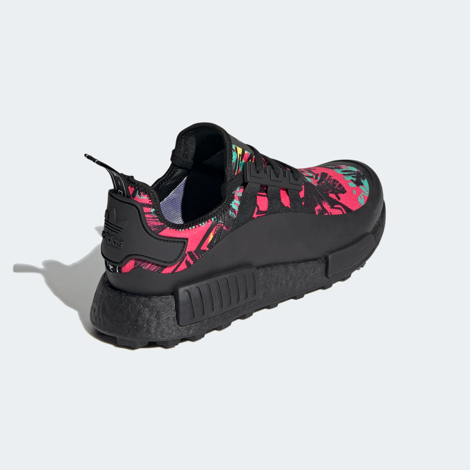 adidas Originals NMD R1 Trail GORE-TEX 