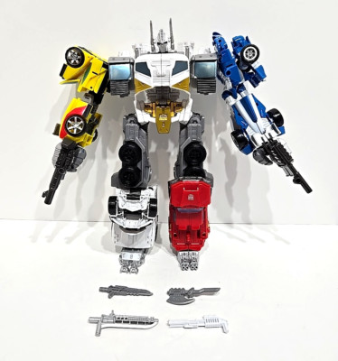 Transformers Generations Combiner Wars Optimus Maximus
