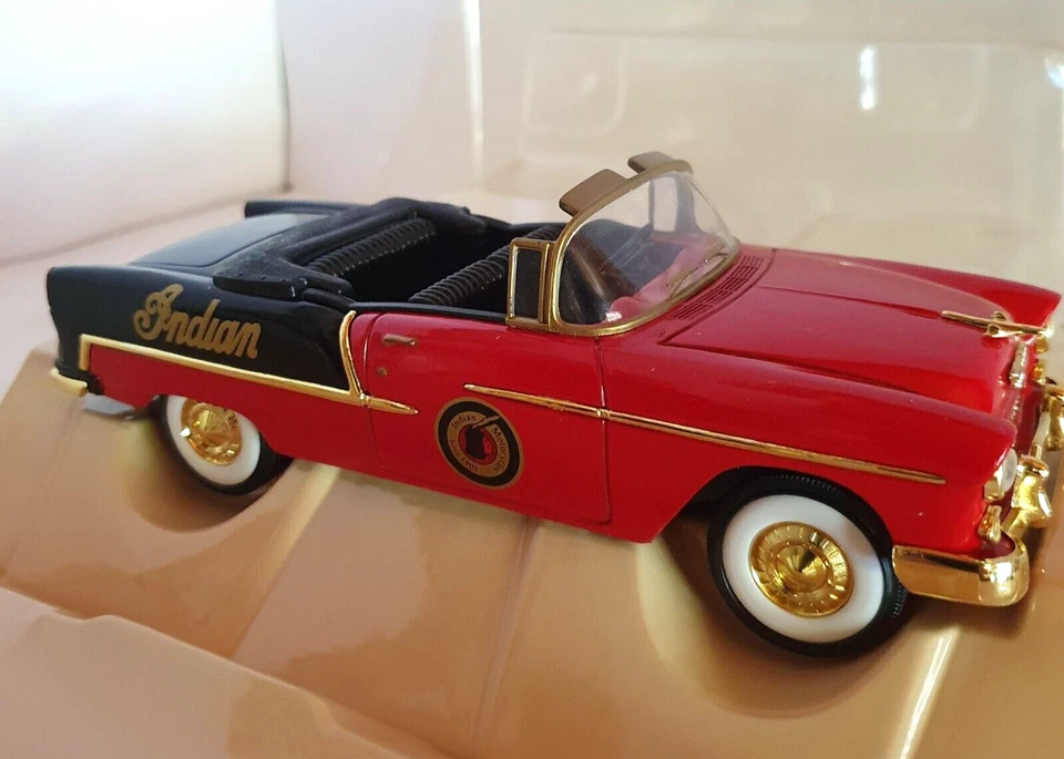 Dodge Chevrolet 1955 edición limitada banco de Indian Motorcycles escala 1:25 # 55014 Foto 3 de 4