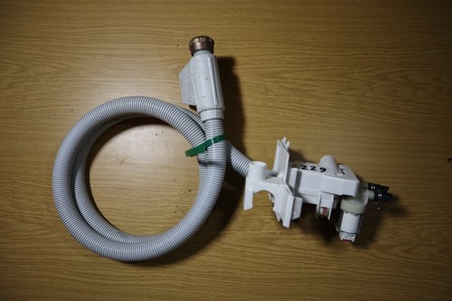 Bosch / Siemens Aquastop 9000153658 Bitron Typ 87 Zulaufschlauch #229