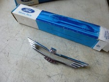 B6s-8259-b Nos Ford Front Nose Emblem Bezel 1956 1957 Thunderbird