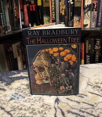 The Halloween Tree by Ray Bradbury (illustrated Hardcover) VG+, MAILS FAST
