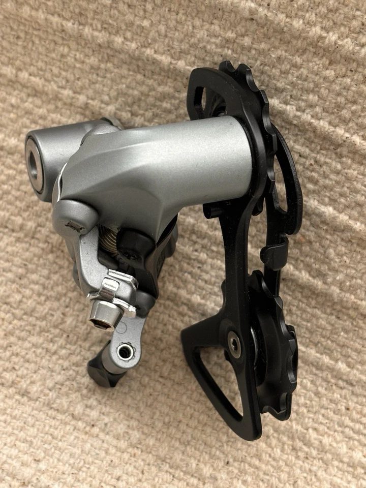 Shimano Ultegra RD-6700 Schaltwerk - Bild 4 von 4