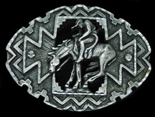 TC13129 VINTAGE 1995 END OF THE TRAIL INDIAN ARTWORK PEWTER BELT BUCKLE