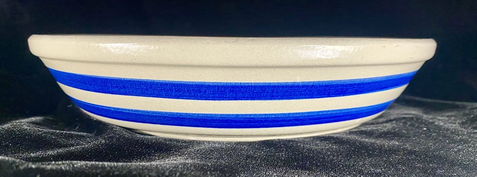 RRP Robinson Ransbottom Pottery USA Vtg Stoneware Pie Plate Double Blue Stripe
