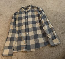 Arizona Jeans Co Men’s XL Gray/Beige Plaid Ling Sleeve Cotton Button Down Shirt