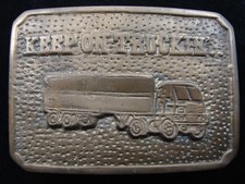 RE01174 VINTAGE 1970s KEEP ON TRUCKIN' TRUCK DRIVER SOLID BRASS BELT BUCKLE
