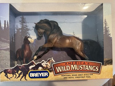 BREYER America's Wild Mustangs NEW Ventoso, Stallion/Roca, Chestnut Foal 2007