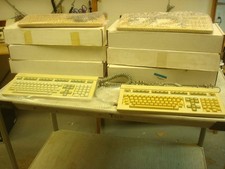 WANG 4230 Keyboard - MPN 279-2047US - P/N 50502 84048 05-E3D1 50427