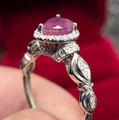  Natürlicher rosa Birnenform Rubin 925 Sterlingsilber Band und Moissanite Größe 8!