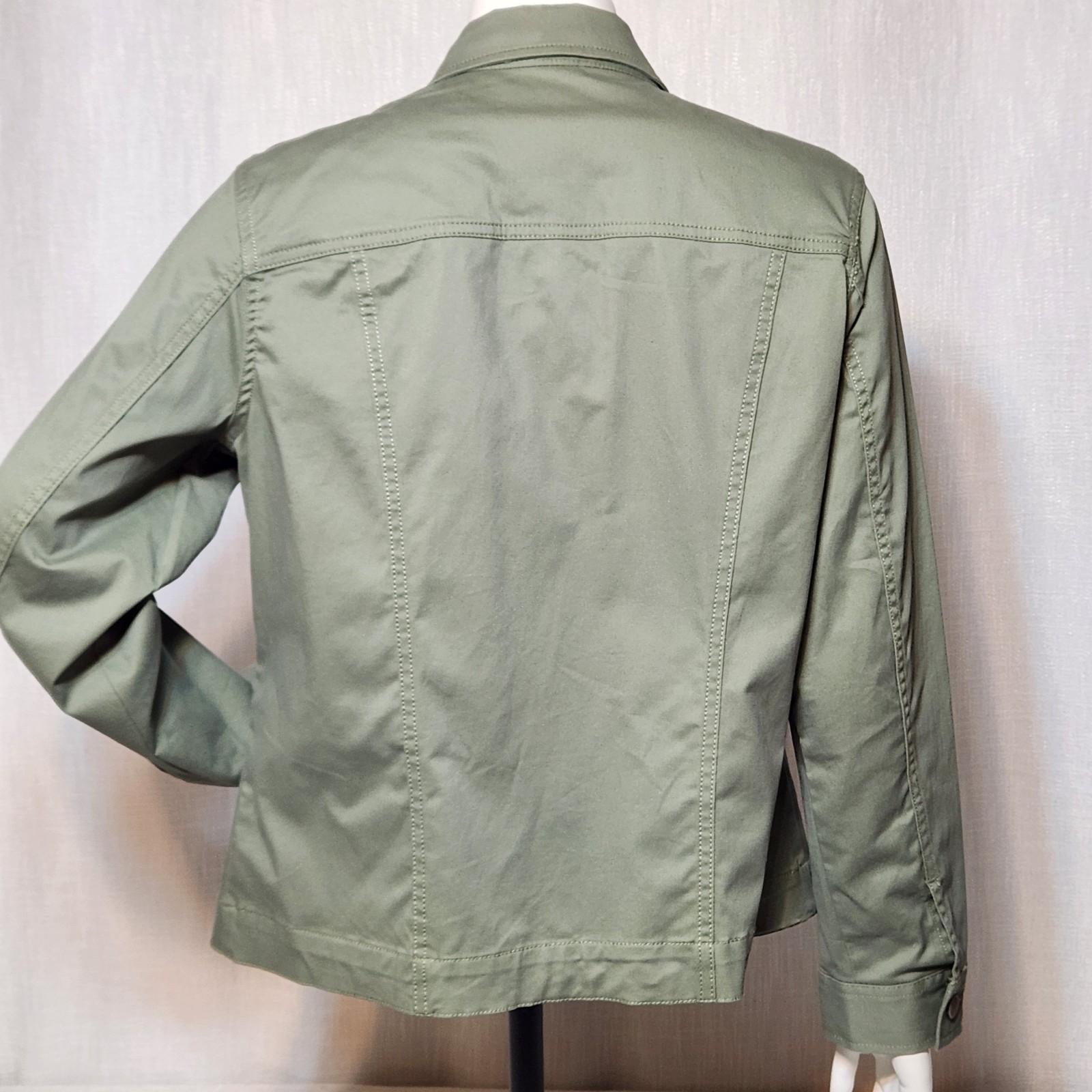 Croft And Barrow Button Down Jacket Green - image 5